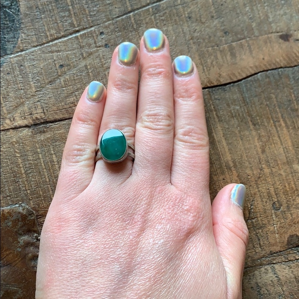 Genuine silver ring w/oval moss agate stone